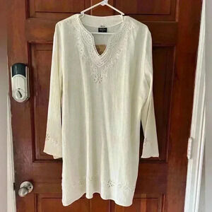 NWT White Cotton Blouse/ Dress embelished Sikara Mirror Embroidered Boho Kurta